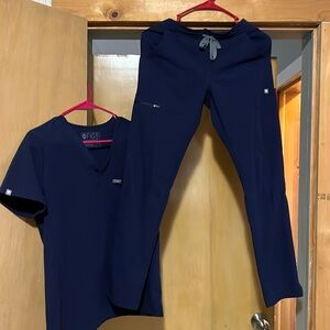 Figs scrubs set, navy blue.. like new